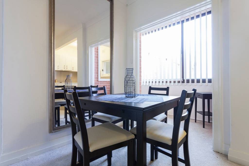 Entire Home with Opera House views Photo 4