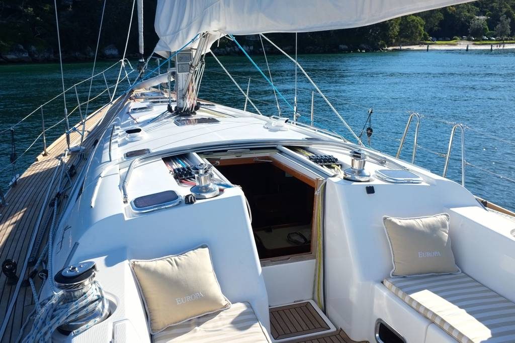 Luxury Yacht on Sydney Harbour Photo 3